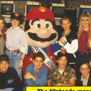 Josie Davis, Leonardo DiCaprio, Allison Harrigan, Alexander Polinsky and Tobey Maguire