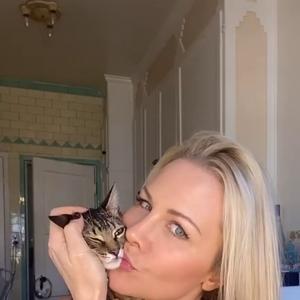 Josie Davis